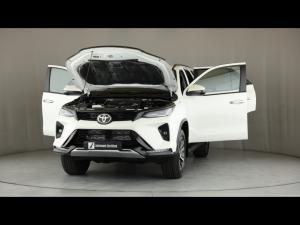 Toyota Fortuner 2.4GD-6 4x4 - Image 28