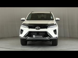 Toyota Fortuner 2.4GD-6 4x4 - Image 4