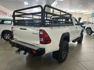 Toyota Hilux 2.8GD-6 single cab 4x4 Raider auto - Image 2