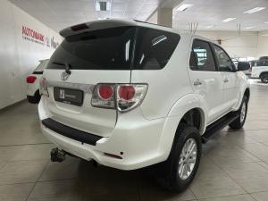 Toyota Fortuner 2.5D-4D auto - Image 2
