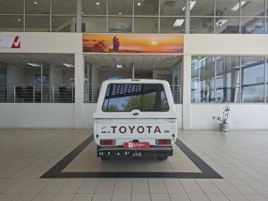 Toyota Land Cruiser 79 4.5D-4D V8 double cab LX - Image 5