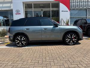 MINI Countryman John Cooper Works ALL4 - Image 3