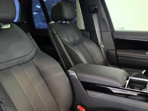 Land Rover Range Rover D350 HSE - Image 20