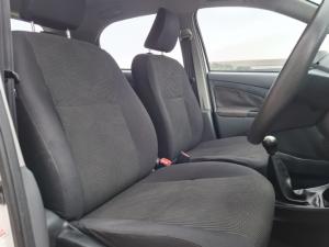 Toyota Etios hatch 1.5 Sprint - Image 7