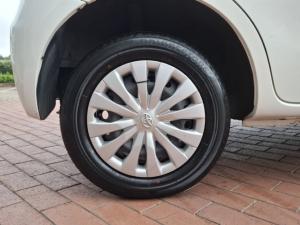 Toyota Etios hatch 1.5 Sprint - Image 9
