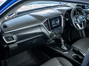Isuzu D-Max 1.9TD double cab LS auto - Image 19