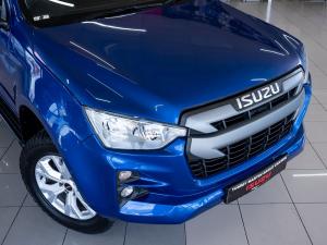 Isuzu D-Max 1.9TD double cab LS auto - Image 4