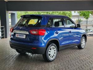 Suzuki Vitara Brezza 1.5 GL - Image 9