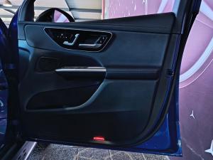Mercedes-Benz GLC GLC220d 4Matic Avantgarde - Image 13