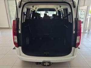 Hyundai Staria 2.2D Executive automatic - Image 5