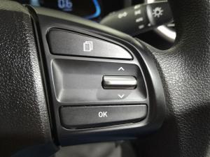 Hyundai Venue 1.2 Premium - Image 19