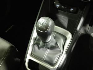 Hyundai Venue 1.2 Premium - Image 24