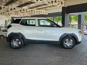 Mahindra XUV 3XO 1.2T MX2 auto - Image 10