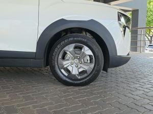 Mahindra XUV 3XO 1.2T MX2 auto - Image 11