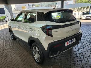 Mahindra XUV 3XO 1.2T MX2 auto - Image 7