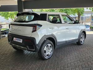 Mahindra XUV 3XO 1.2T MX2 auto - Image 9