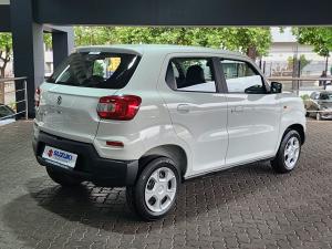 Suzuki S-Presso 1.0 GL manual - Image 8