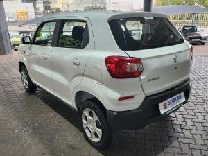 Suzuki S-Presso 1.0 GL manual - Image 6