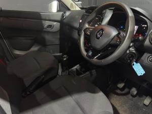 Renault Kwid 1.0 Techno manual - Image 18
