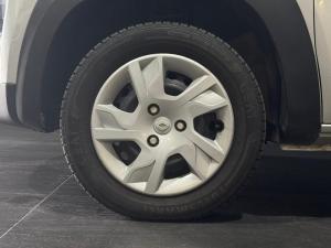 Renault Kwid 1.0 Techno manual - Image 20