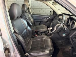 Mahindra XUV500 2.2CRDe W8 AWD - Image 6