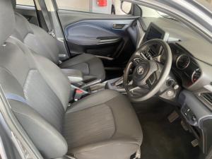 Toyota Starlet 1.5 XS auto - Image 4