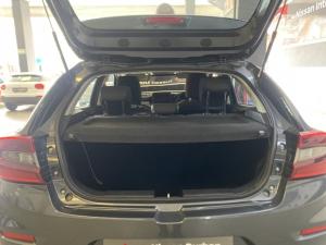 Toyota Starlet 1.5 XS auto - Image 9