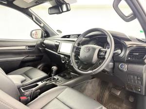 Toyota Hilux 2.8GD-6 Xtra cab Legend auto - Image 16