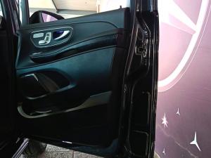 Mercedes-Benz V-Class V300d Exclusive - Image 9