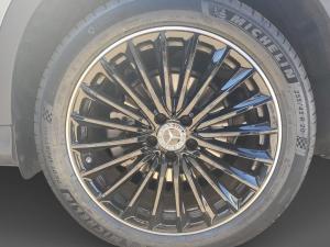Mercedes-Benz GLC GLC220d 4Matic Avantgarde - Image 15