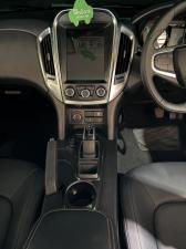 JMC Vigus Pro 2.0TD double cab 4WD - Image 10