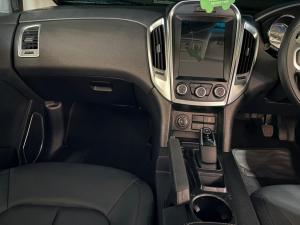 JMC Vigus Pro 2.0TD double cab 4WD - Image 8