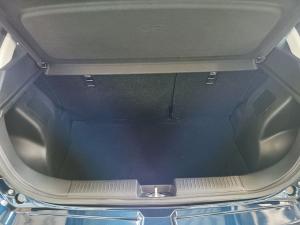 Suzuki Baleno 1.5 GL manual - Image 11