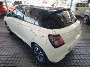 Suzuki Swift 1.2 GLX manual - Image 5