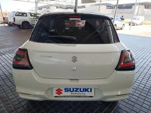 Suzuki Swift 1.2 GLX manual - Image 6
