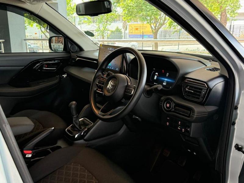 Suzuki Across Across 1.5 GL manual