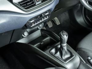 Toyota Starlet 1.5 Xi - Image 24