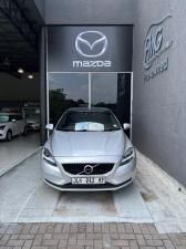 Volvo V40 D2 Momentum - Image 2