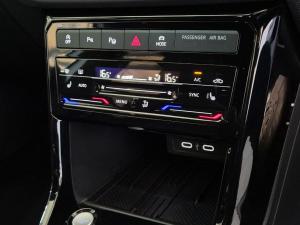 Volkswagen T-Cross 1.0TSI R-Line - Image 15