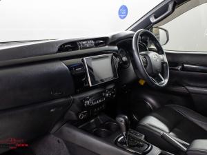 Toyota Hilux 2.8GD-6 double cab 4x4 Raider auto - Image 7