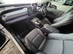 Toyota bZ4X BEV AWD - Image 7