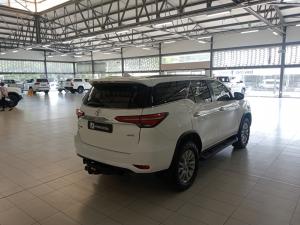 Toyota Fortuner 2.8GD-6 4x4 VX - Image 2