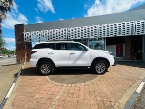 Toyota Fortuner 2.8GD-6 4x4 VX - Image 3