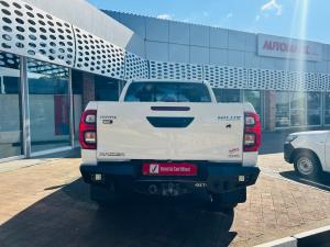 Toyota Hilux 2.8GD-6 double cab 4x4 Raider auto - Image 5
