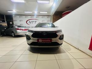 Toyota Starlet Cross 1.5 XR auto - Image 4