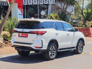 Toyota Fortuner 2.4GD-6 auto - Image 2