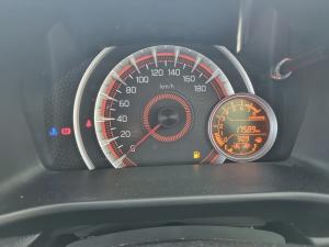 Toyota Vitz 1.0 XR manual - Image 10