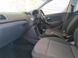 Volkswagen Polo sedan 1.4 Comfortline - Image 7