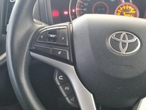 Toyota Vitz 1.0 XR manual - Image 9