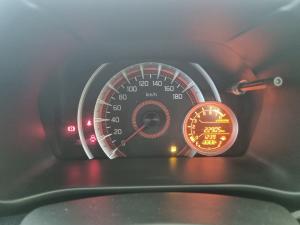 Toyota Vitz 1.0 XR manual - Image 10